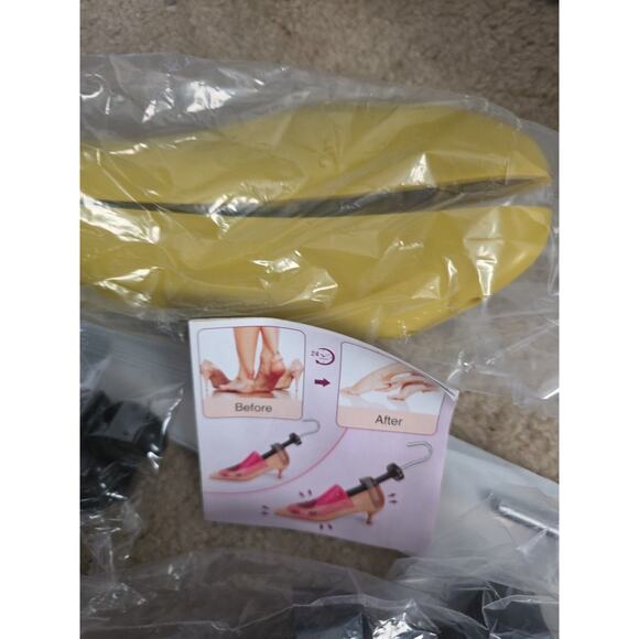 SHOE STRETCHERS PRE OWNED NOT USED IN NICE CONDITION SEE PHOTOS - Picture 4 of 6